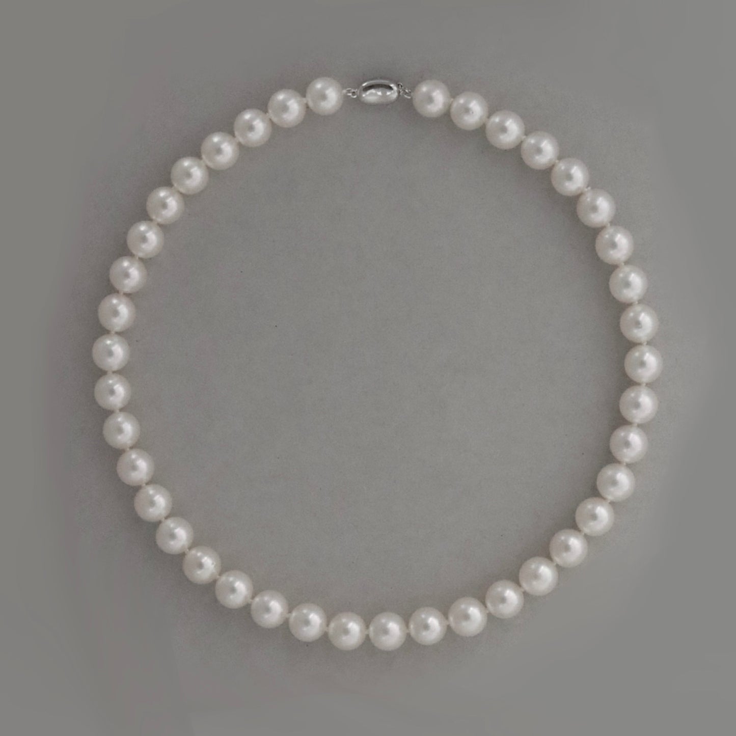 Akoya pearl necklace 10-10.5mm 44cm