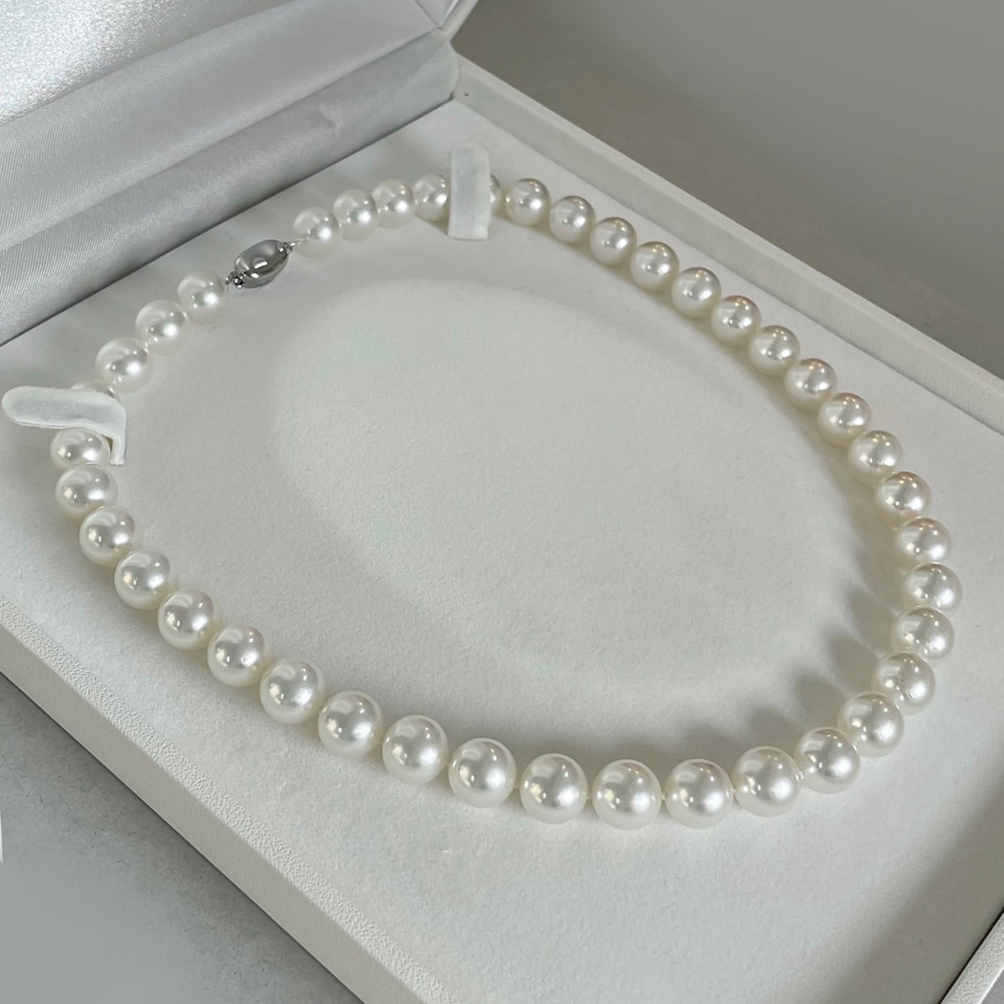 Akoya pearl necklace 10-10.5mm 44cm