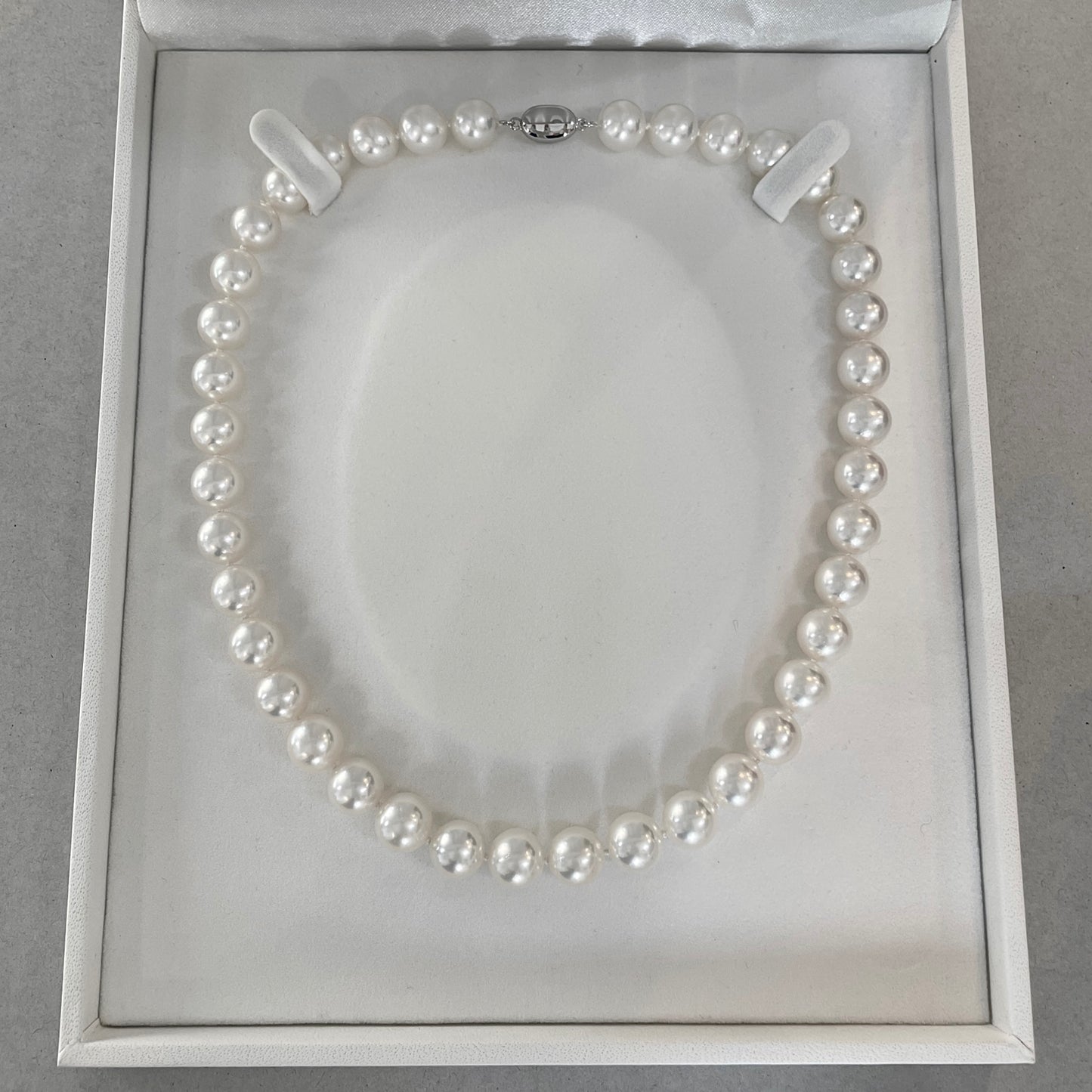 Akoya pearl necklace 10-10.5mm 44cm